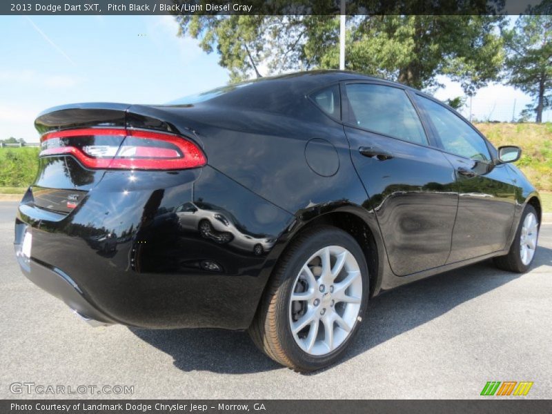 Pitch Black / Black/Light Diesel Gray 2013 Dodge Dart SXT