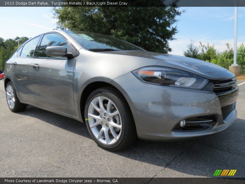 Front 3/4 View of 2013 Dart Rallye