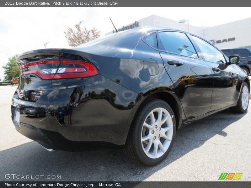 Pitch Black / Black/Light Diesel Gray 2013 Dodge Dart Rallye