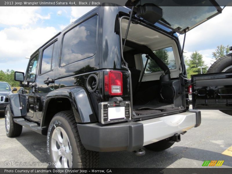 Black / Black 2013 Jeep Wrangler Unlimited Sahara 4x4