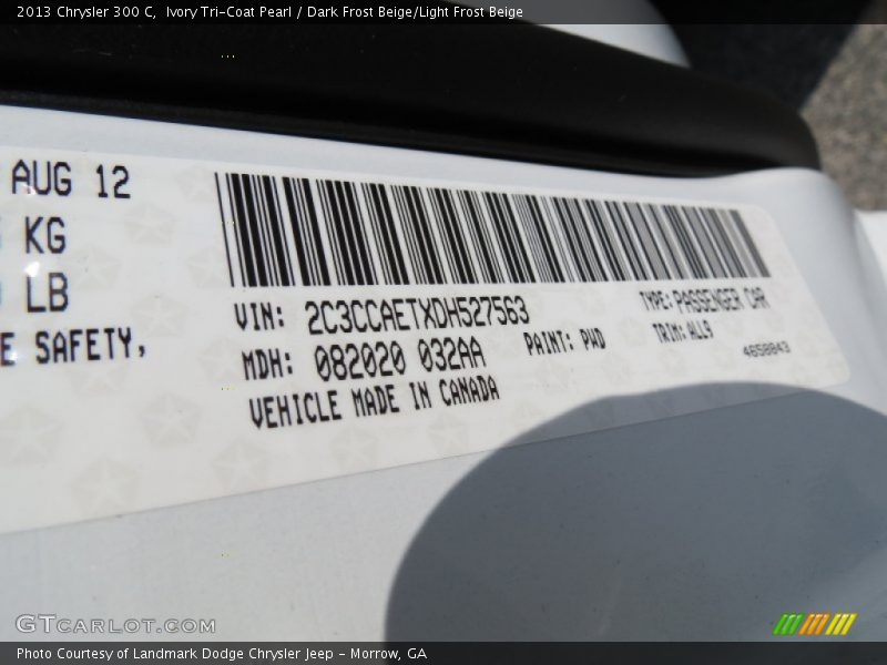Ivory Tri-Coat Pearl / Dark Frost Beige/Light Frost Beige 2013 Chrysler 300 C
