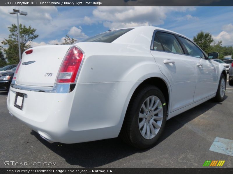 Bright White / Black/Light Frost Beige 2013 Chrysler 300