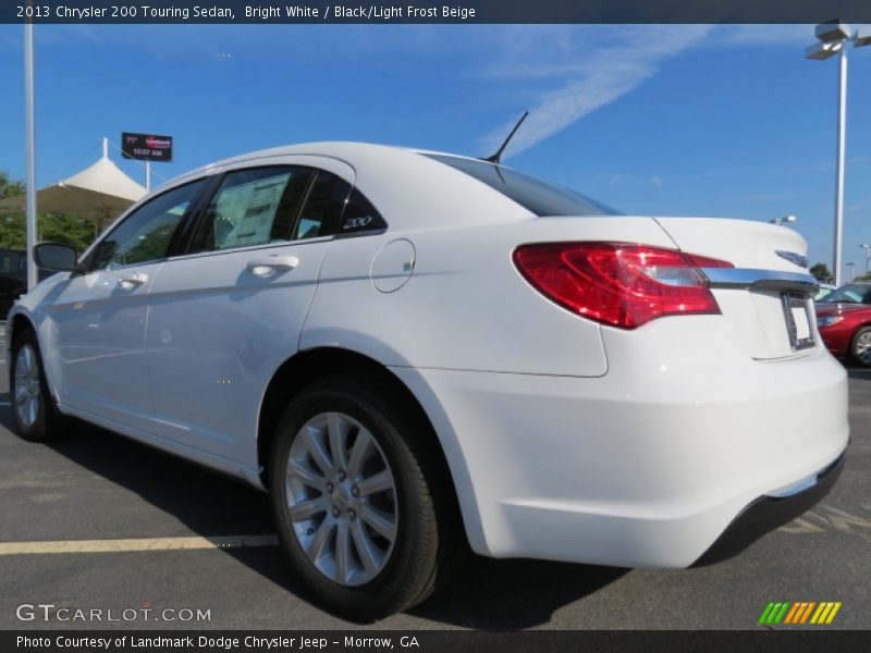 Bright White / Black/Light Frost Beige 2013 Chrysler 200 Touring Sedan