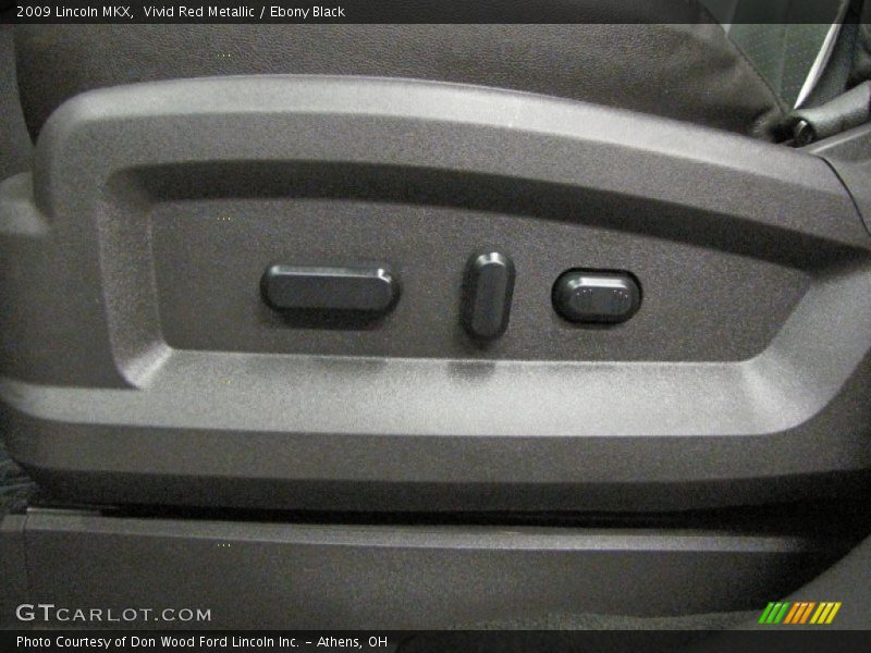 Vivid Red Metallic / Ebony Black 2009 Lincoln MKX