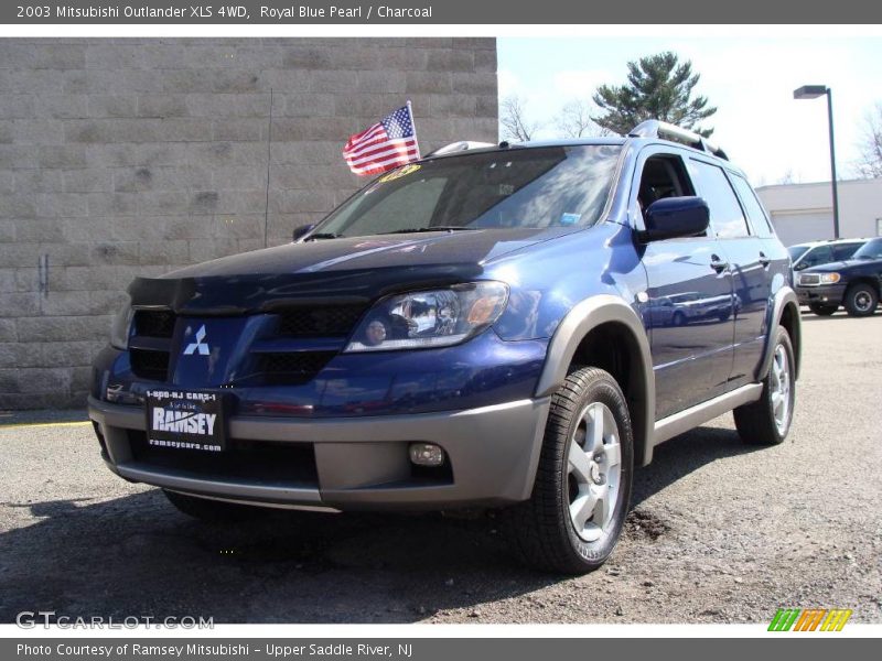 Royal Blue Pearl / Charcoal 2003 Mitsubishi Outlander XLS 4WD