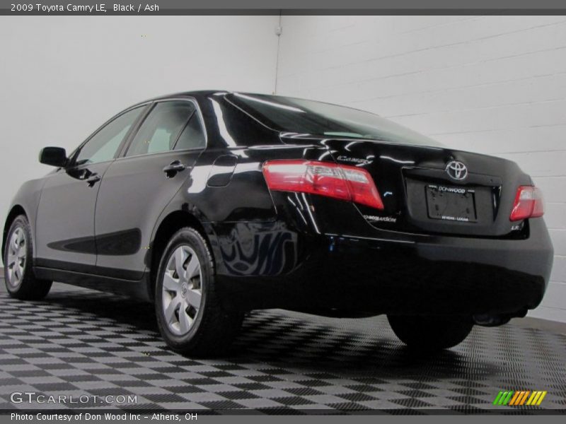 Black / Ash 2009 Toyota Camry LE