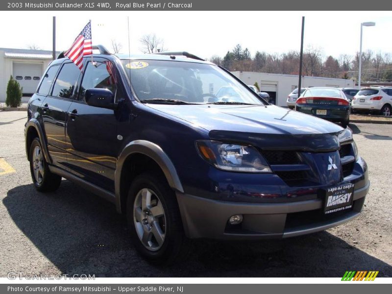 Royal Blue Pearl / Charcoal 2003 Mitsubishi Outlander XLS 4WD