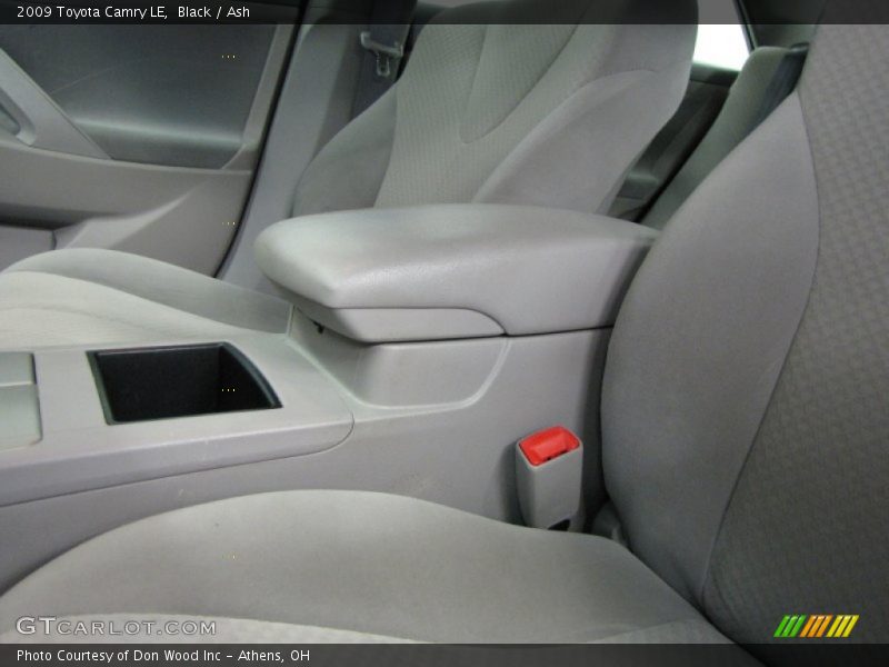 Black / Ash 2009 Toyota Camry LE