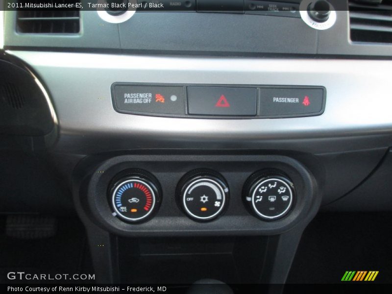 Tarmac Black Pearl / Black 2011 Mitsubishi Lancer ES