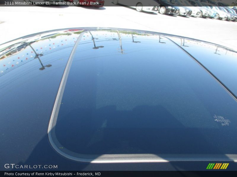 Tarmac Black Pearl / Black 2011 Mitsubishi Lancer ES