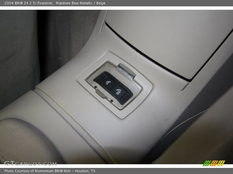 Maldives Blue Metallic / Beige 2004 BMW Z4 2.5i Roadster