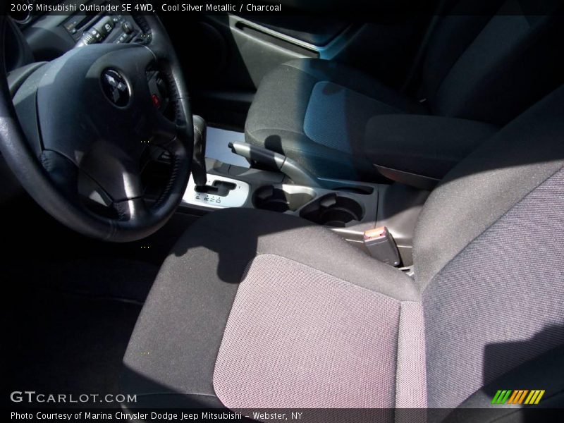 Cool Silver Metallic / Charcoal 2006 Mitsubishi Outlander SE 4WD