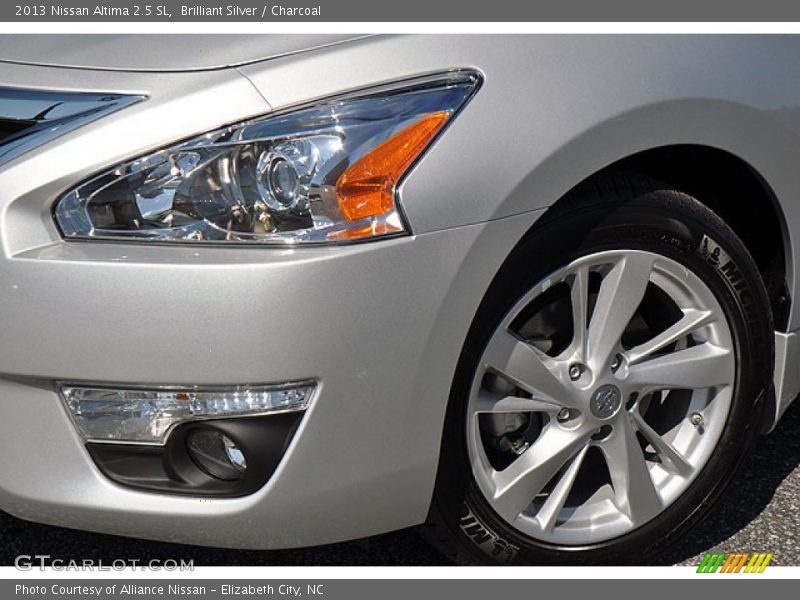 Brilliant Silver / Charcoal 2013 Nissan Altima 2.5 SL