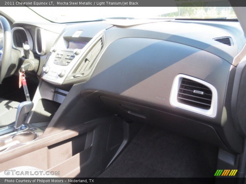 Mocha Steel Metallic / Light Titanium/Jet Black 2011 Chevrolet Equinox LT