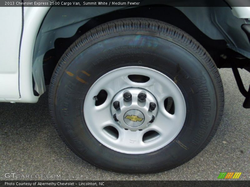 Summit White / Medium Pewter 2013 Chevrolet Express 2500 Cargo Van