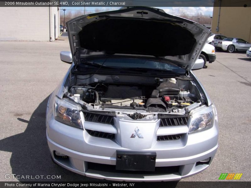 Cool Silver Metallic / Charcoal 2006 Mitsubishi Outlander SE 4WD
