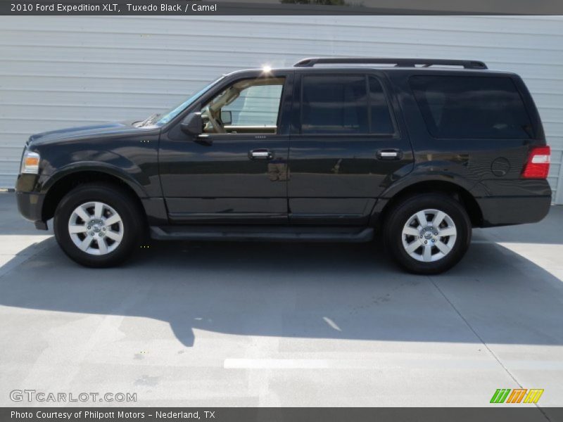 Tuxedo Black / Camel 2010 Ford Expedition XLT