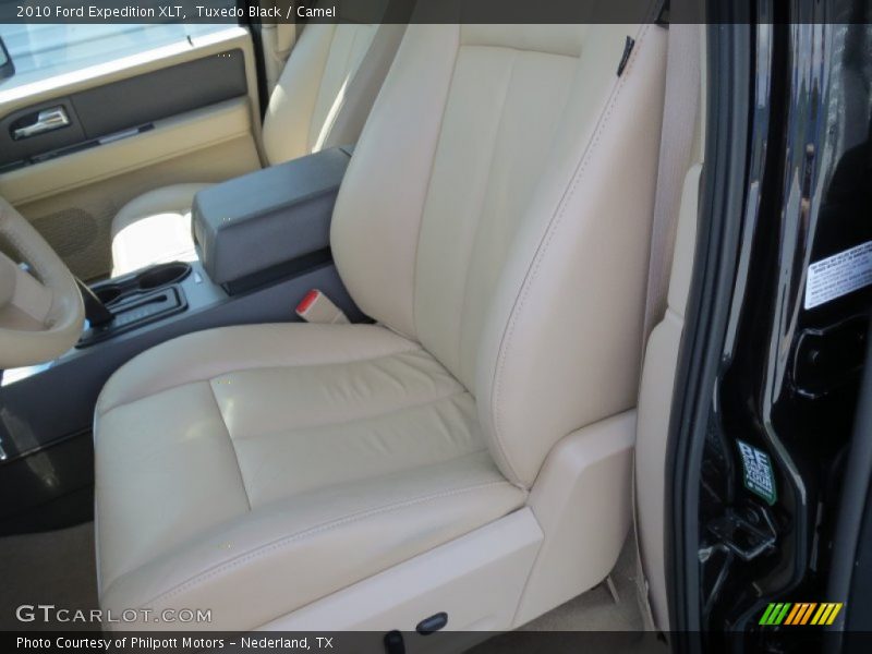 Tuxedo Black / Camel 2010 Ford Expedition XLT