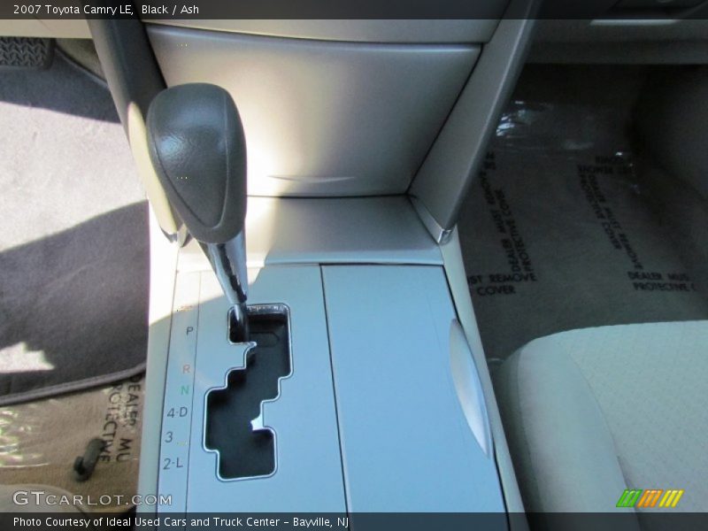 Black / Ash 2007 Toyota Camry LE