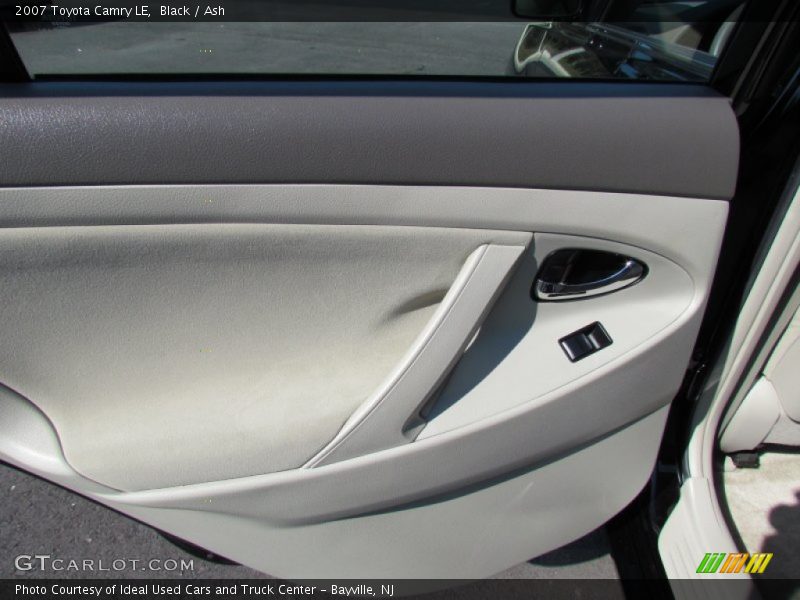 Black / Ash 2007 Toyota Camry LE