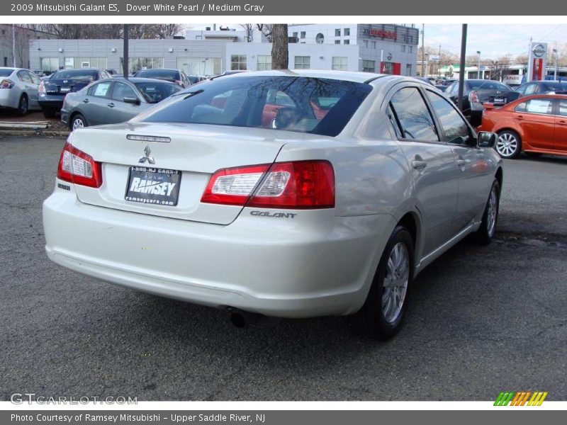 Dover White Pearl / Medium Gray 2009 Mitsubishi Galant ES