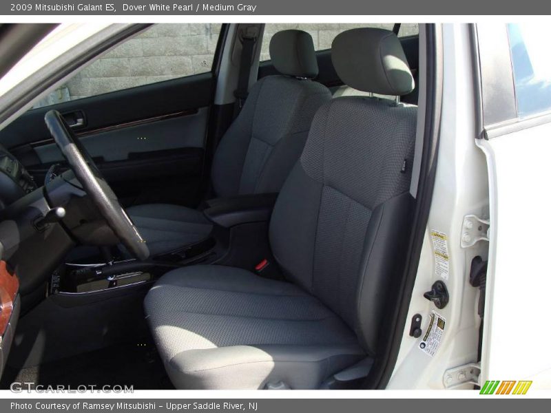 Dover White Pearl / Medium Gray 2009 Mitsubishi Galant ES