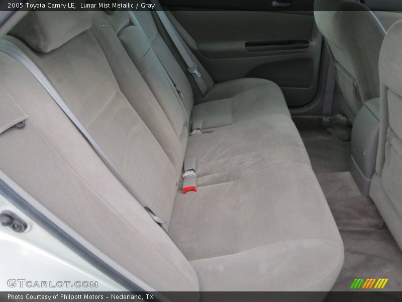 Lunar Mist Metallic / Gray 2005 Toyota Camry LE