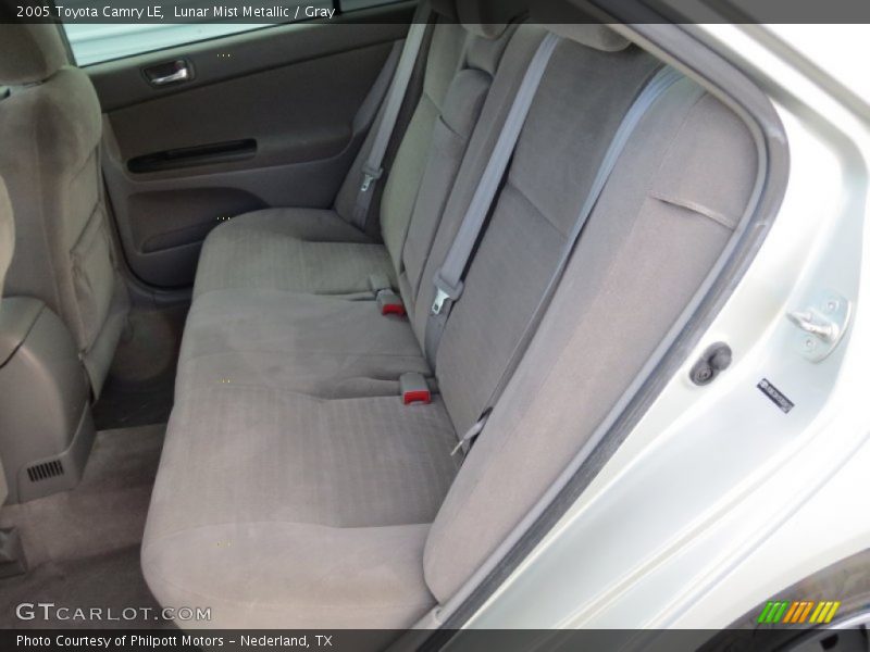 Lunar Mist Metallic / Gray 2005 Toyota Camry LE