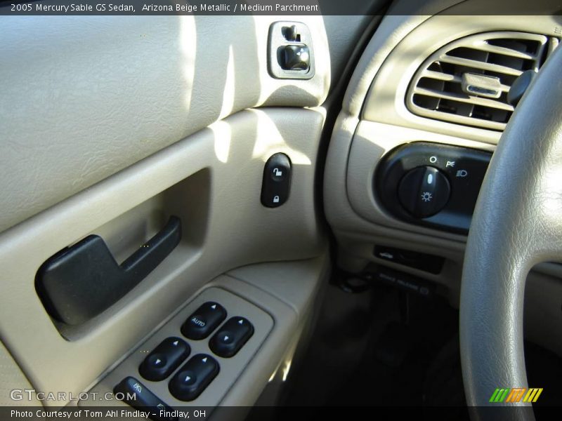 Arizona Beige Metallic / Medium Parchment 2005 Mercury Sable GS Sedan