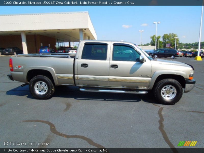 Light Pewter Metallic / Graphite Gray 2002 Chevrolet Silverado 1500 LT Crew Cab 4x4
