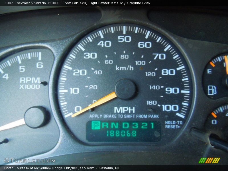 Light Pewter Metallic / Graphite Gray 2002 Chevrolet Silverado 1500 LT Crew Cab 4x4