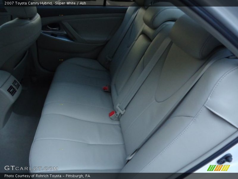 Super White / Ash 2007 Toyota Camry Hybrid