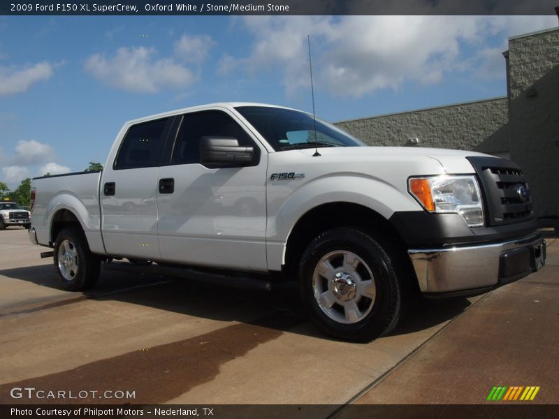 Oxford White / Stone/Medium Stone 2009 Ford F150 XL SuperCrew