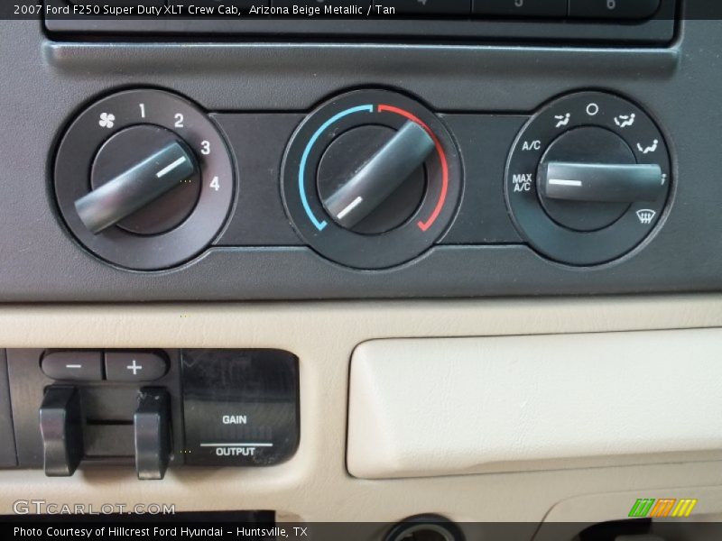 Arizona Beige Metallic / Tan 2007 Ford F250 Super Duty XLT Crew Cab