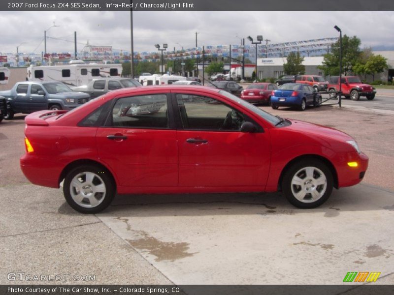 Infra-Red / Charcoal/Light Flint 2007 Ford Focus ZX4 SES Sedan