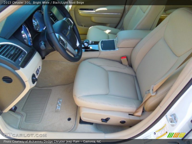 Bright White / Black/Light Frost Beige 2013 Chrysler 300