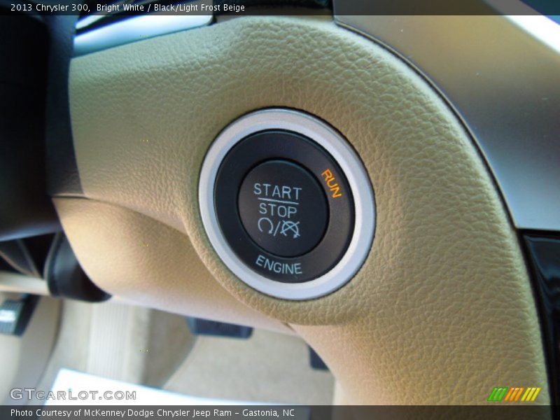 Bright White / Black/Light Frost Beige 2013 Chrysler 300