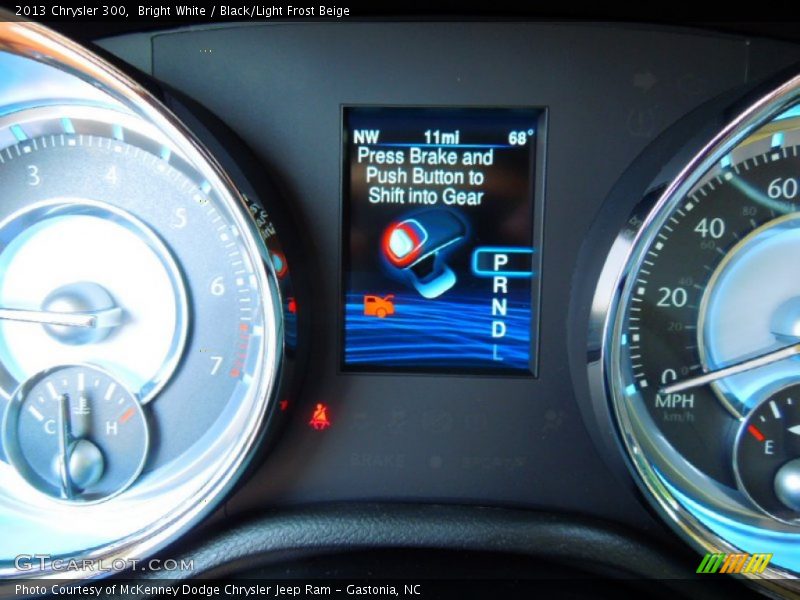Bright White / Black/Light Frost Beige 2013 Chrysler 300