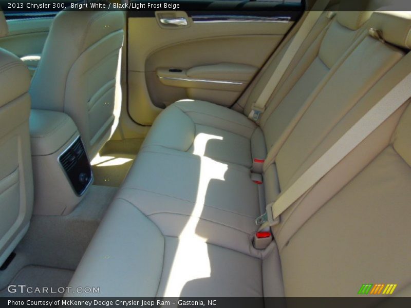 Bright White / Black/Light Frost Beige 2013 Chrysler 300