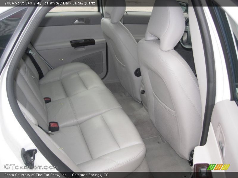 Ice White / Dark Beige/Quartz 2004 Volvo S40 2.4i