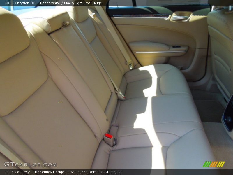 Bright White / Black/Light Frost Beige 2013 Chrysler 300