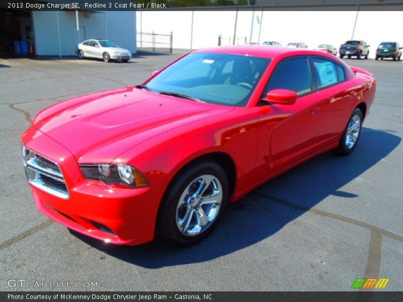 Redline 3 Coat Pearl / Black 2013 Dodge Charger SE