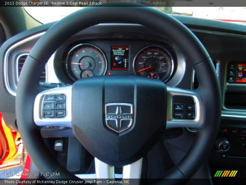 Redline 3 Coat Pearl / Black 2013 Dodge Charger SE