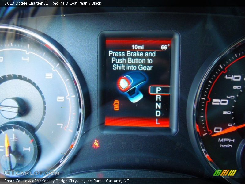 Redline 3 Coat Pearl / Black 2013 Dodge Charger SE