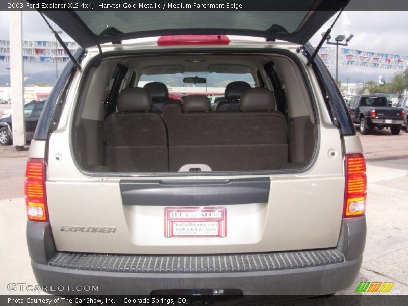 Harvest Gold Metallic / Medium Parchment Beige 2003 Ford Explorer XLS 4x4