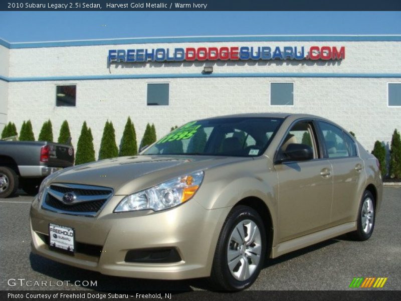 Harvest Gold Metallic / Warm Ivory 2010 Subaru Legacy 2.5i Sedan