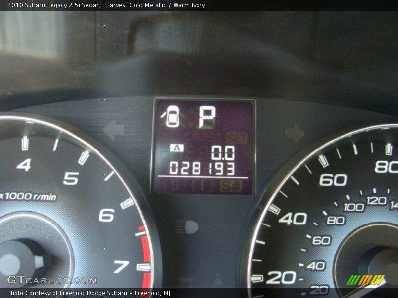 Harvest Gold Metallic / Warm Ivory 2010 Subaru Legacy 2.5i Sedan