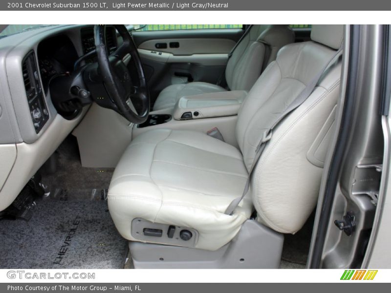 Light Pewter Metallic / Light Gray/Neutral 2001 Chevrolet Suburban 1500 LT