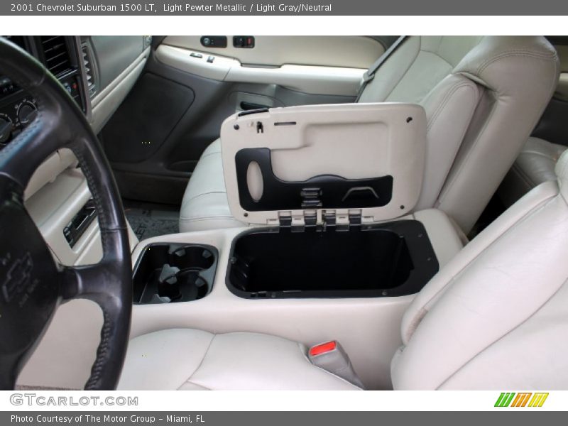 Light Pewter Metallic / Light Gray/Neutral 2001 Chevrolet Suburban 1500 LT