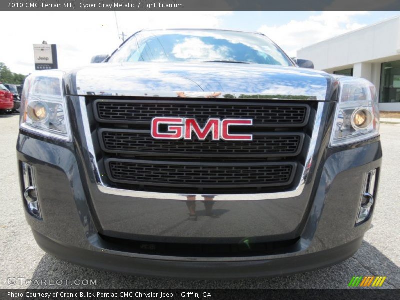 Cyber Gray Metallic / Light Titanium 2010 GMC Terrain SLE